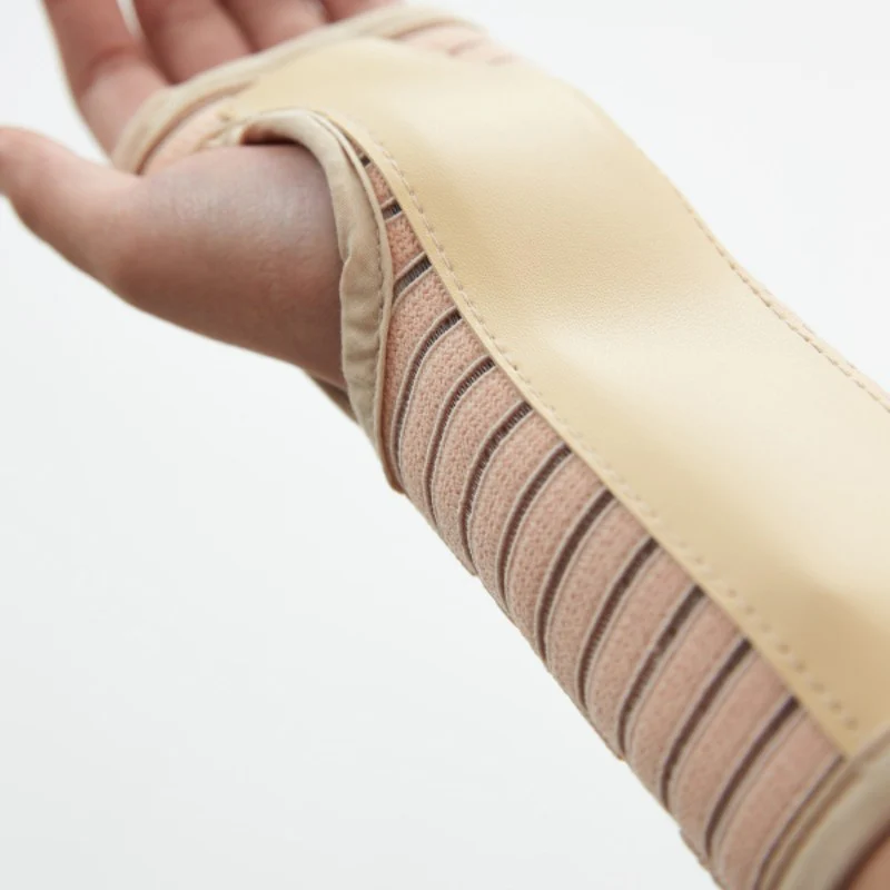 Dr-M W010 (L) Left Elas.Wrist Splint - Image 3