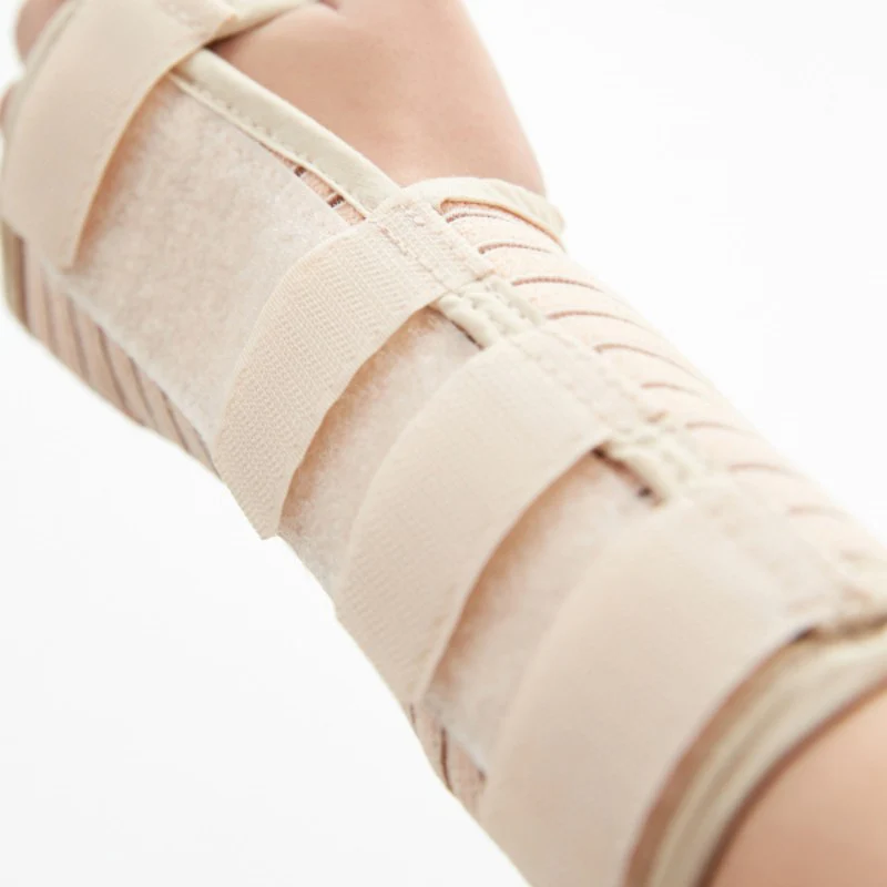 Dr.Med Elastic Wrist Support W010 Medium Left - Image 4