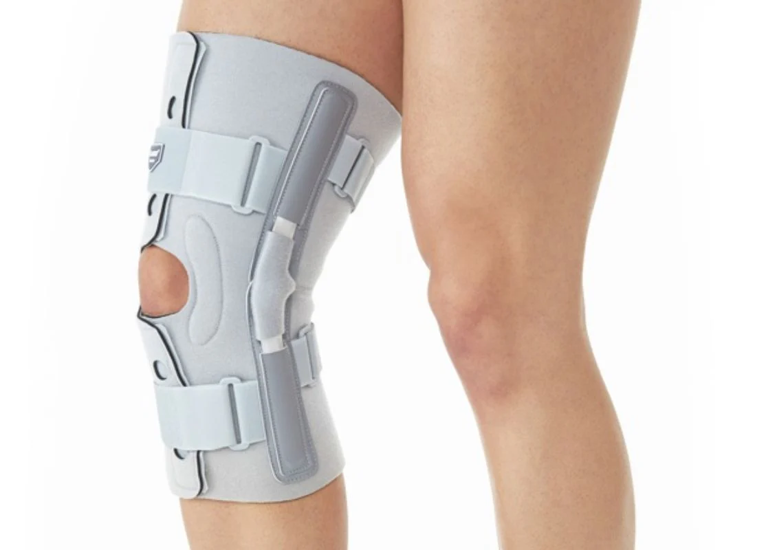 Dr.Med Knee Support With Side Hinges K014 Small