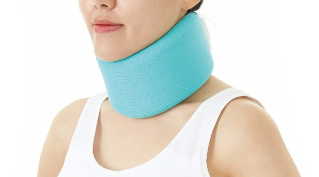 Dr.Med Soft Cervical Collar 122-1 Large - Image 4
