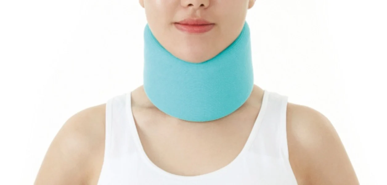Dr.Med Soft Cervical Collar 122-1 Large - Image 5