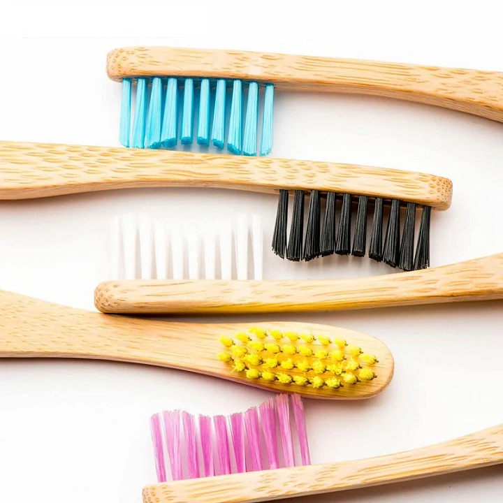 Humble Brush Adult Toothbrush Black And Soft - Image 4