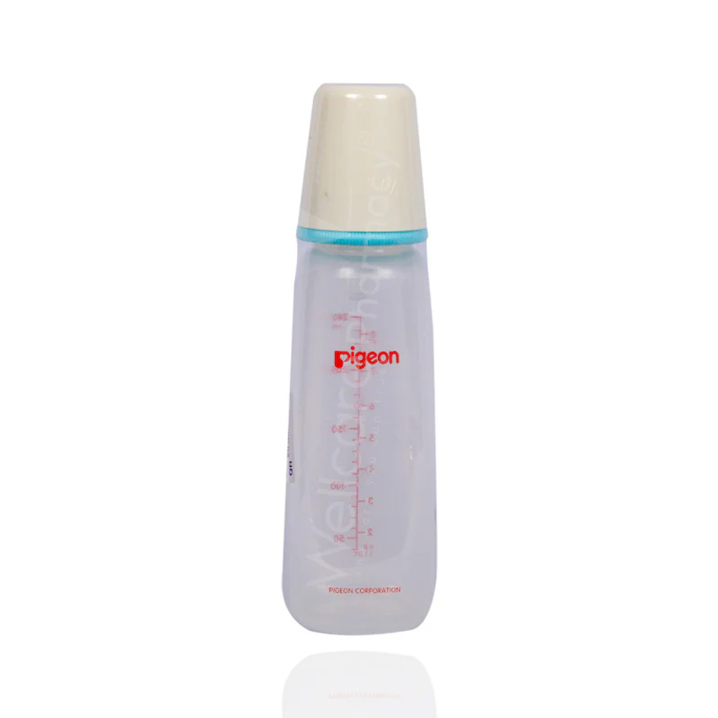 Pigeon Plastic Feed Bottle 240ml